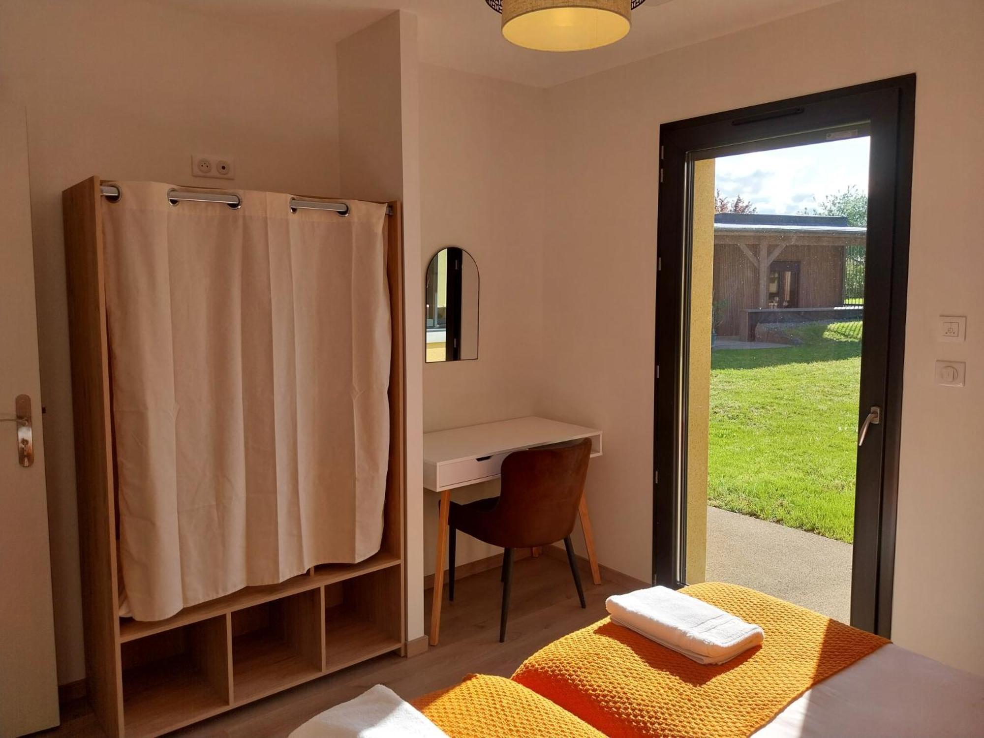 Logis Hotel Restaurant Cruzel Maurs Екстер'єр фото